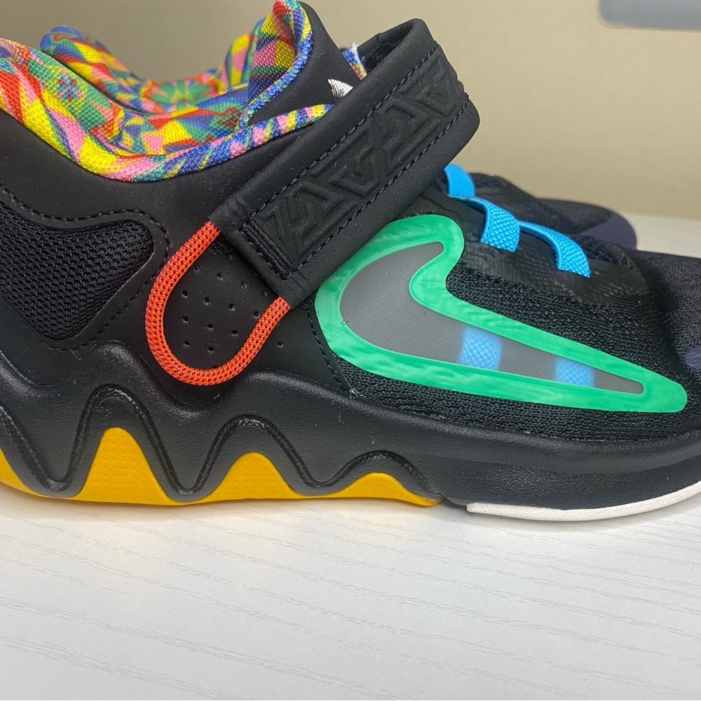 Nike Giannis Immortality 2 Black/Yellow/Green/Blue Sneakers Vibrant Design NWT - Picture 6 of 8